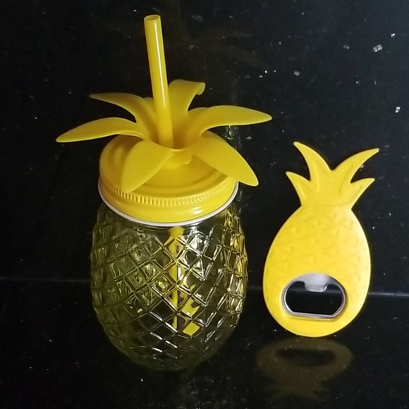 NEWπYellow πPineappleπ16oz Glass Drinking Cup! - Picture 2 of 8